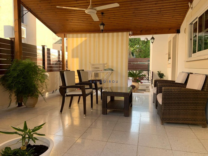 Image No.17-3 Bed House for sale