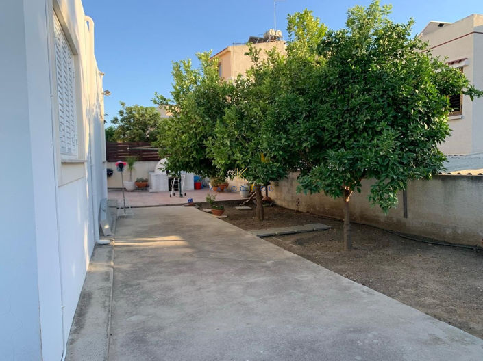 Image No.20-3 Bed House for sale