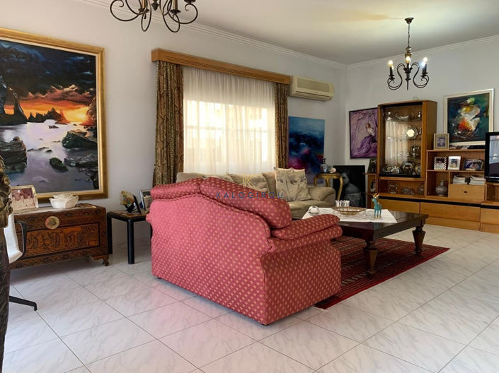 Image No.5-3 Bed House for sale