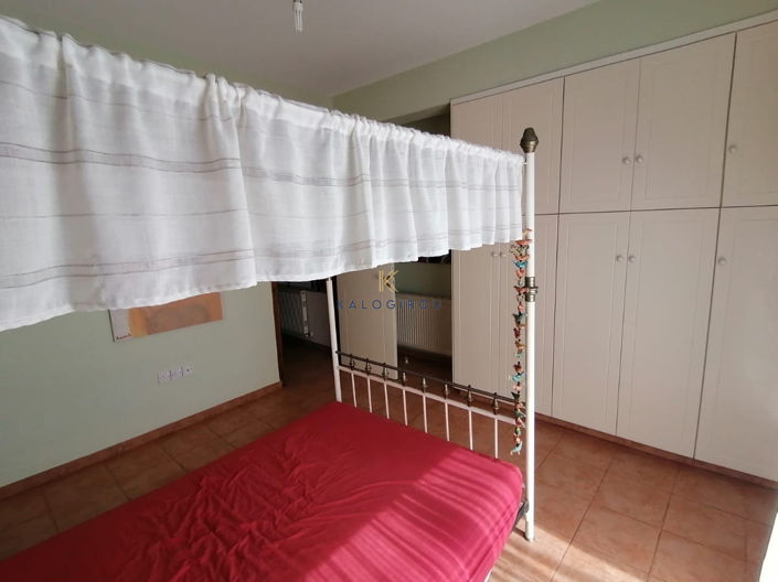 Image No.15-4 Bed House for sale