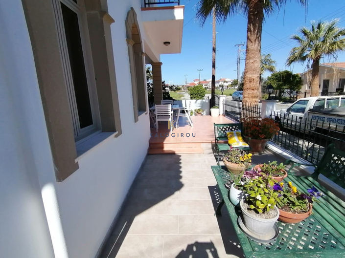 Image No.25-4 Bed House for sale
