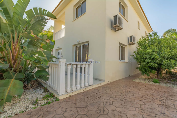 Image No.27-3 Bed House for sale