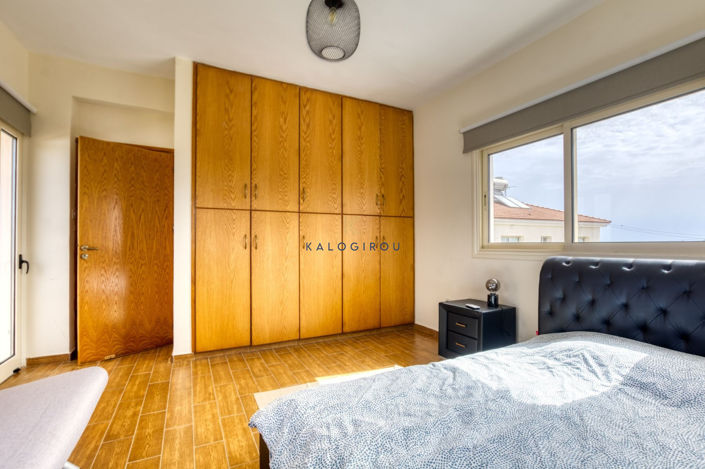 Image No.15-4 Bed House for sale