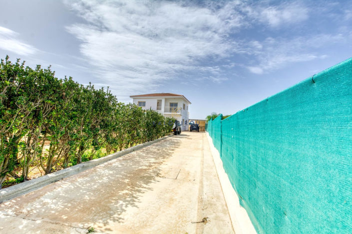 Image No.31-4 Bed House for sale