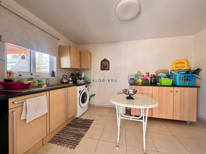 Image No.26-4 Bed House for sale