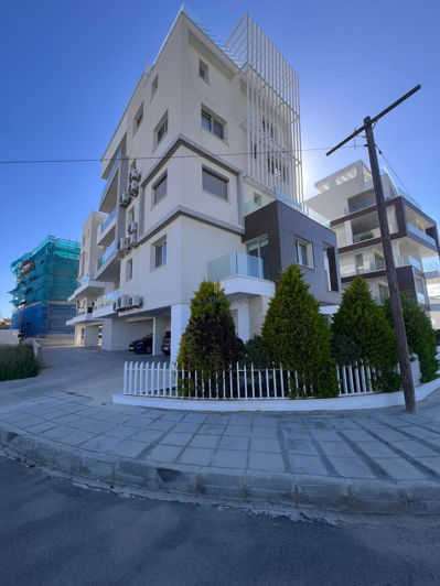 Image No.24-2 Bed Apartment for sale