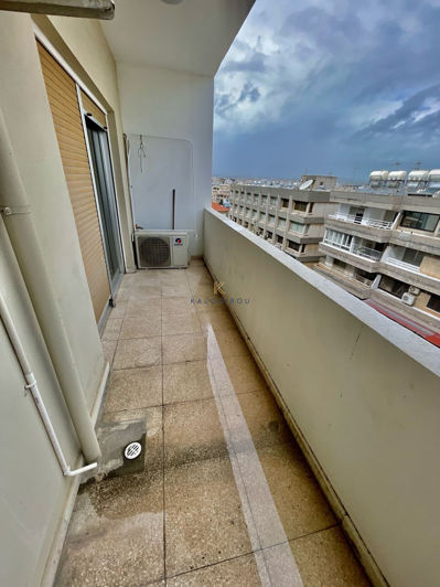 Image No.21-25 Bed Property for sale