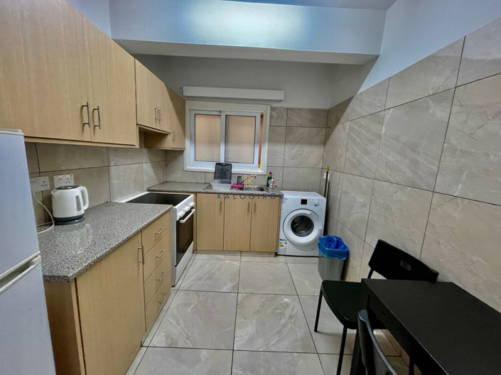 Image No.27-25 Bed Property for sale