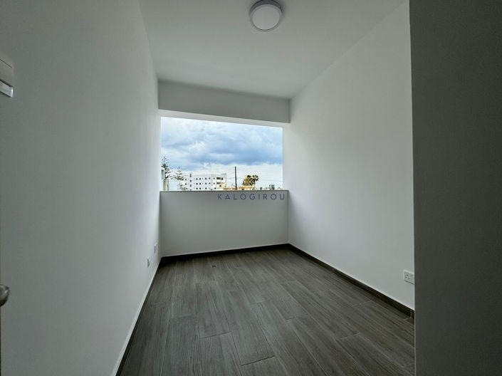 Image No.17-2 Bed Apartment for sale