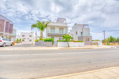 1 - Famagusta, House