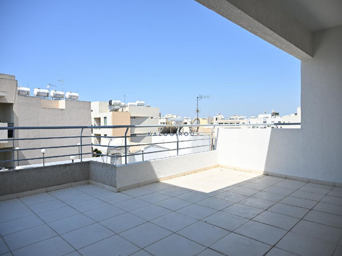 Image No.13-2 Bed Apartment for sale
