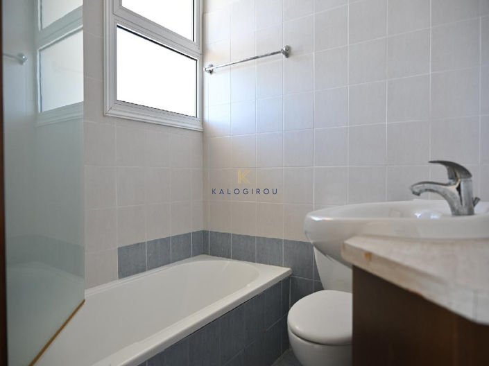 Image No.12-3 Bed Apartment for sale
