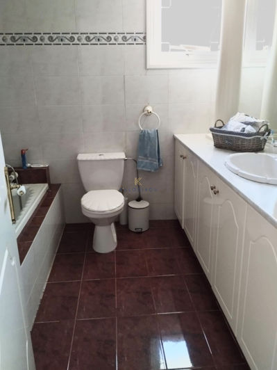 Image No.11-4 Bed House for sale