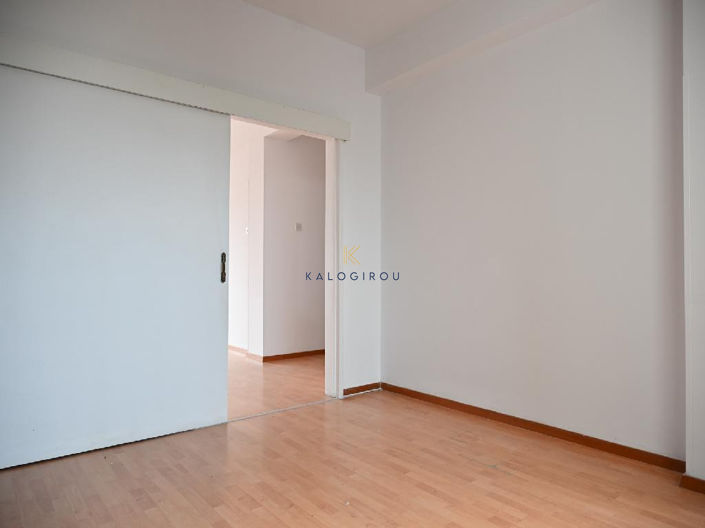 Image No.6-9 Bed Apartment for sale