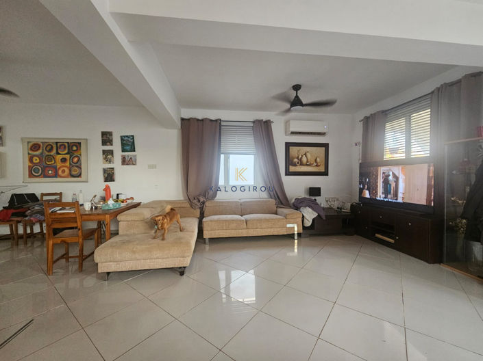 Image No.7-3 Bed House for sale
