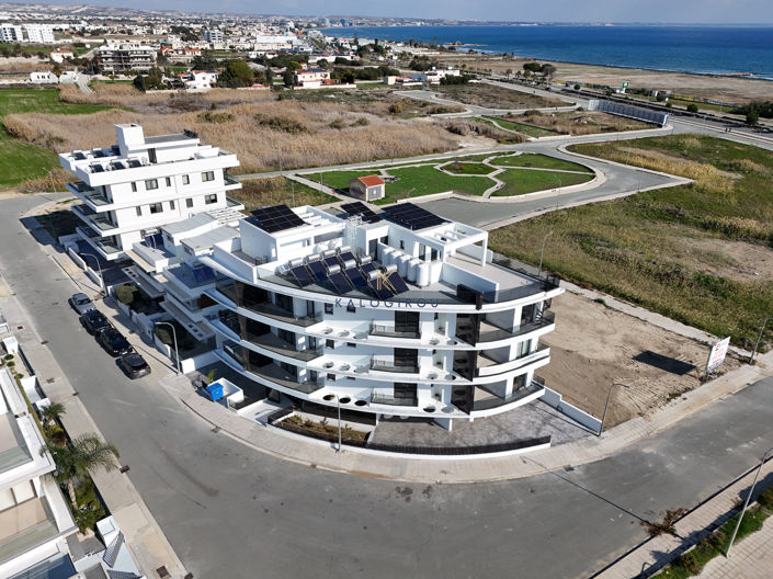 Image No.20-2 Bed Apartment for sale