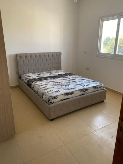 Image No.17-12 Bed Property for sale