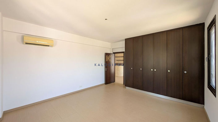 Image No.22-3 Bed House for sale