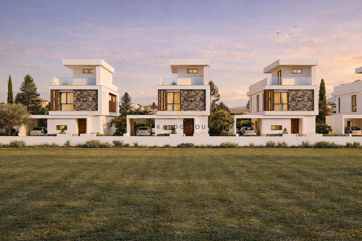 Image No.19-36 Bed House for sale