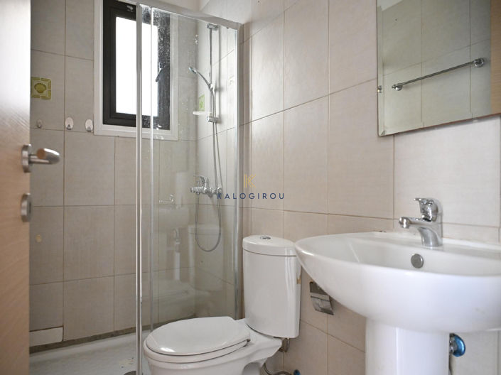 Image No.10-2 Bed House for sale