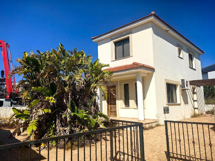 Image No.13-3 Bed House for sale