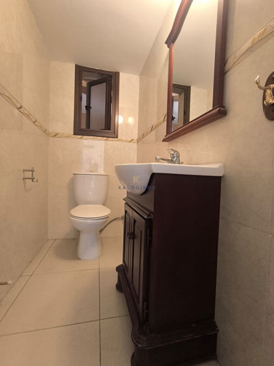 Image No.17-4 Bed House for sale
