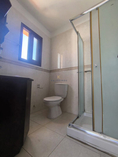 Image No.18-4 Bed House for sale