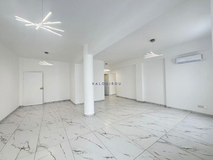 Image No.2-Appartement de 3 chambres à vendre à Larnaca Marina