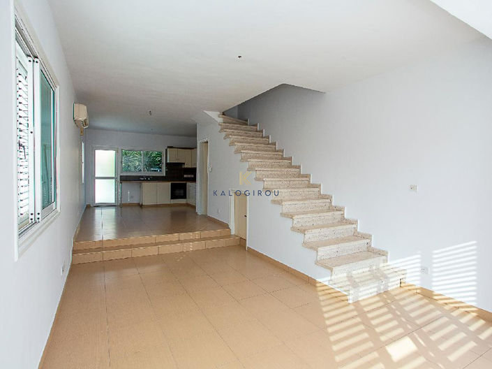 Image No.2-2 Bed House for sale