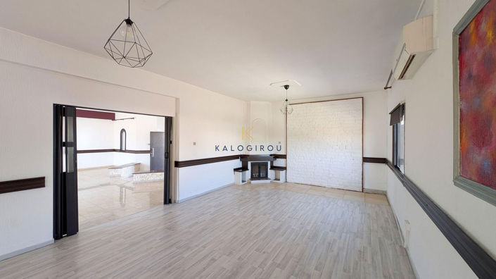 Image No.13-3 Bed House for sale
