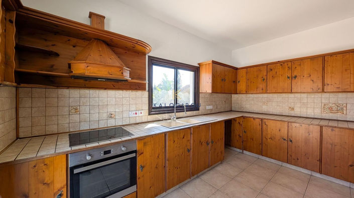 Image No.16-3 Bed House for sale