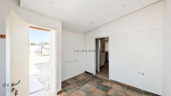 Image No.23-3 Bed House for sale