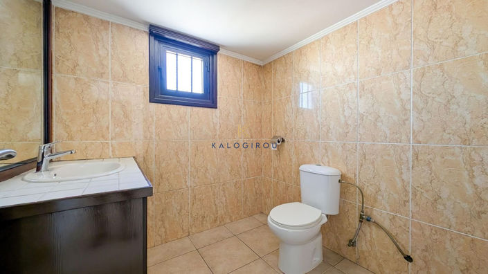 Image No.27-3 Bed House for sale