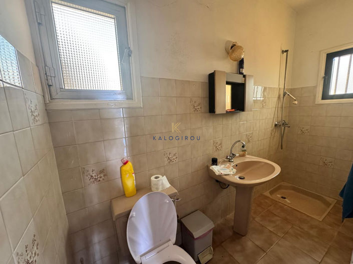 Image No.9-3 Bed House for sale