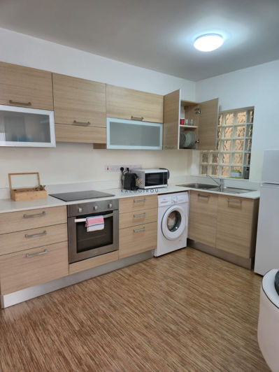 Image No.22-14 Bed Property for sale