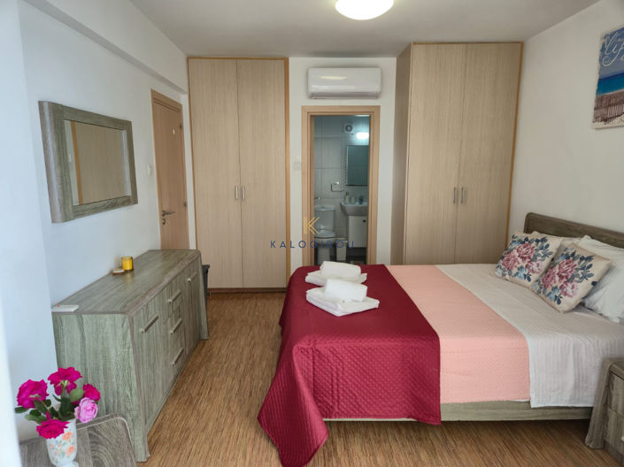 Image No.24-14 Bed Property for sale