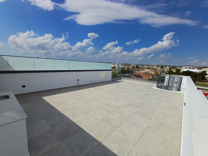 Image No.20-3 Bed Apartment for sale