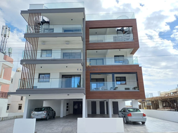 Image No.29-3 Bed Apartment for sale