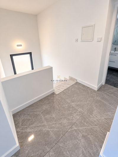 Image No.12-3 Bed House for sale