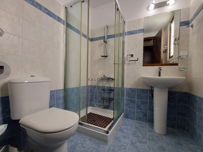 Image No.18-4 Bed House for sale