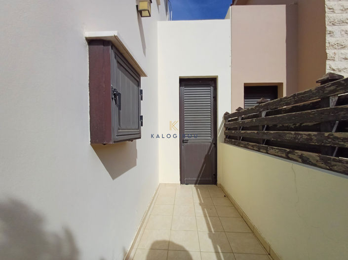 Image No.30-4 Bed House for sale