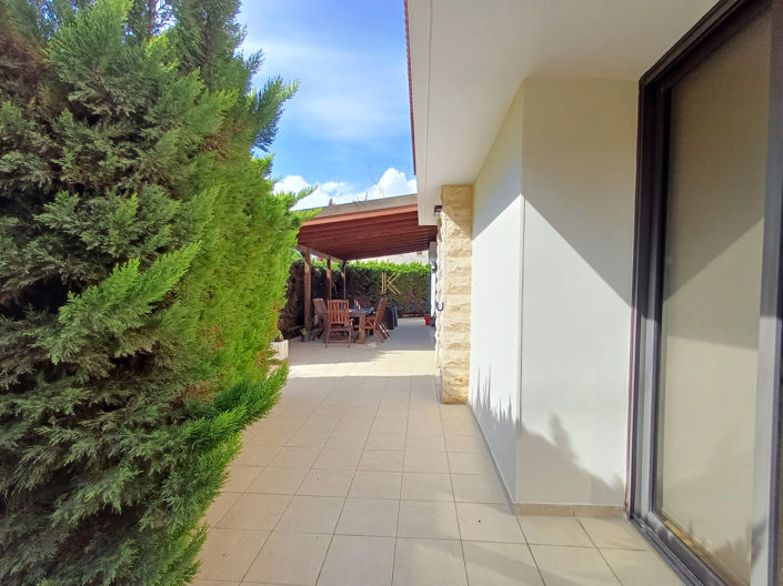 Image No.31-4 Bed House for sale