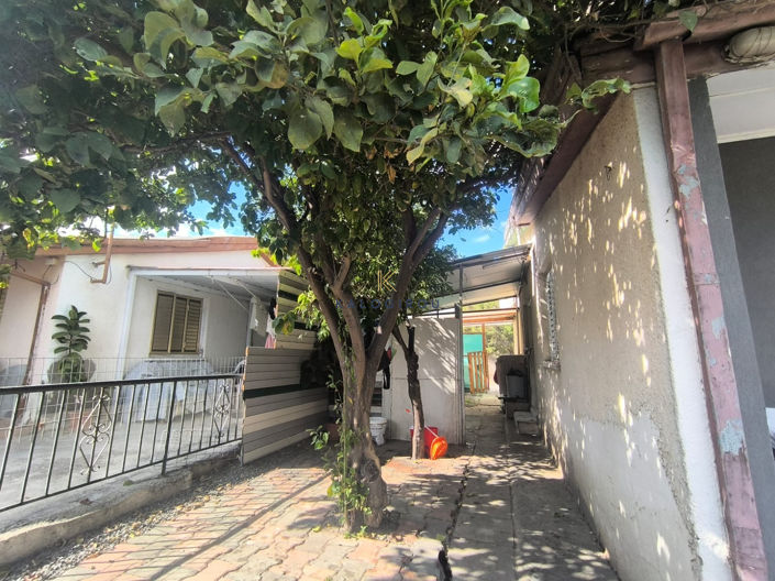 Image No.11-3 Bed House for sale