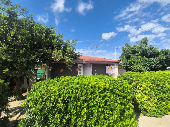 Image No.15-3 Bed House for sale