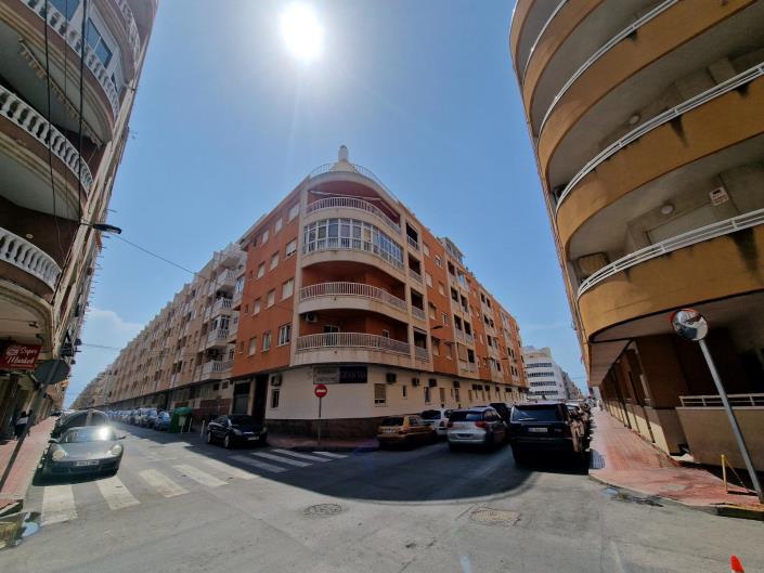Image No.1-Appartement de 3 chambres à vendre à Torrevieja