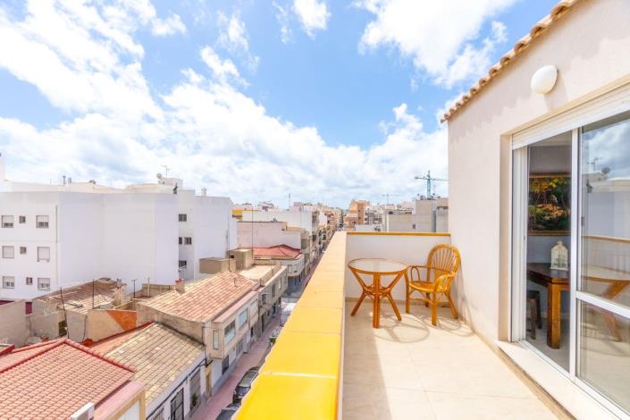 Image No.1-Studio de 1 chambre à vendre à Torrevieja