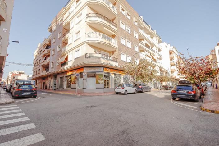 Image No.1-2 Bed Apartment for sale