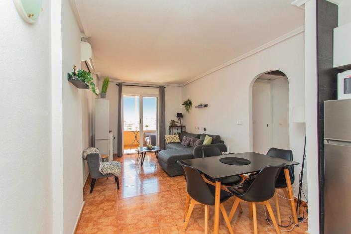 Image No.1-Appartement de 2 chambres à vendre à Torrevieja