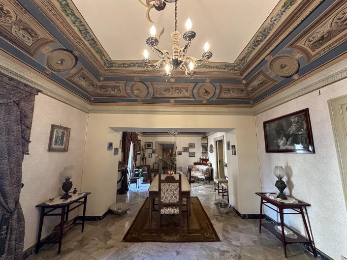 Image No.41-5 Bed Semi-Detached for sale