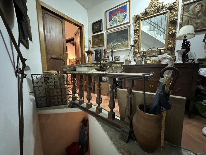 Image No.37-3 Bed Property for sale